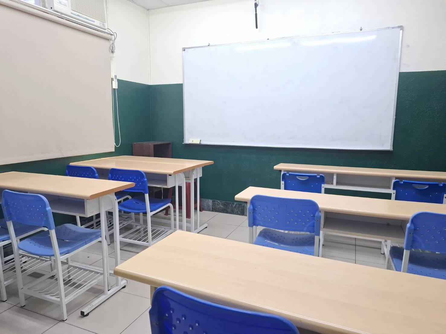 ALL_fac_classroom_25L31_RbWN4wi6Sl