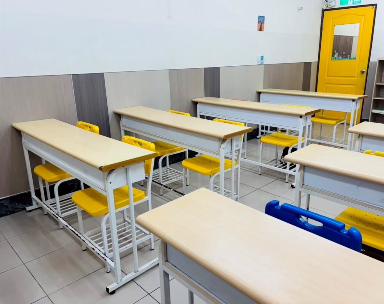 ALL_fac_classroom_25L31_j1OZg7yIS4