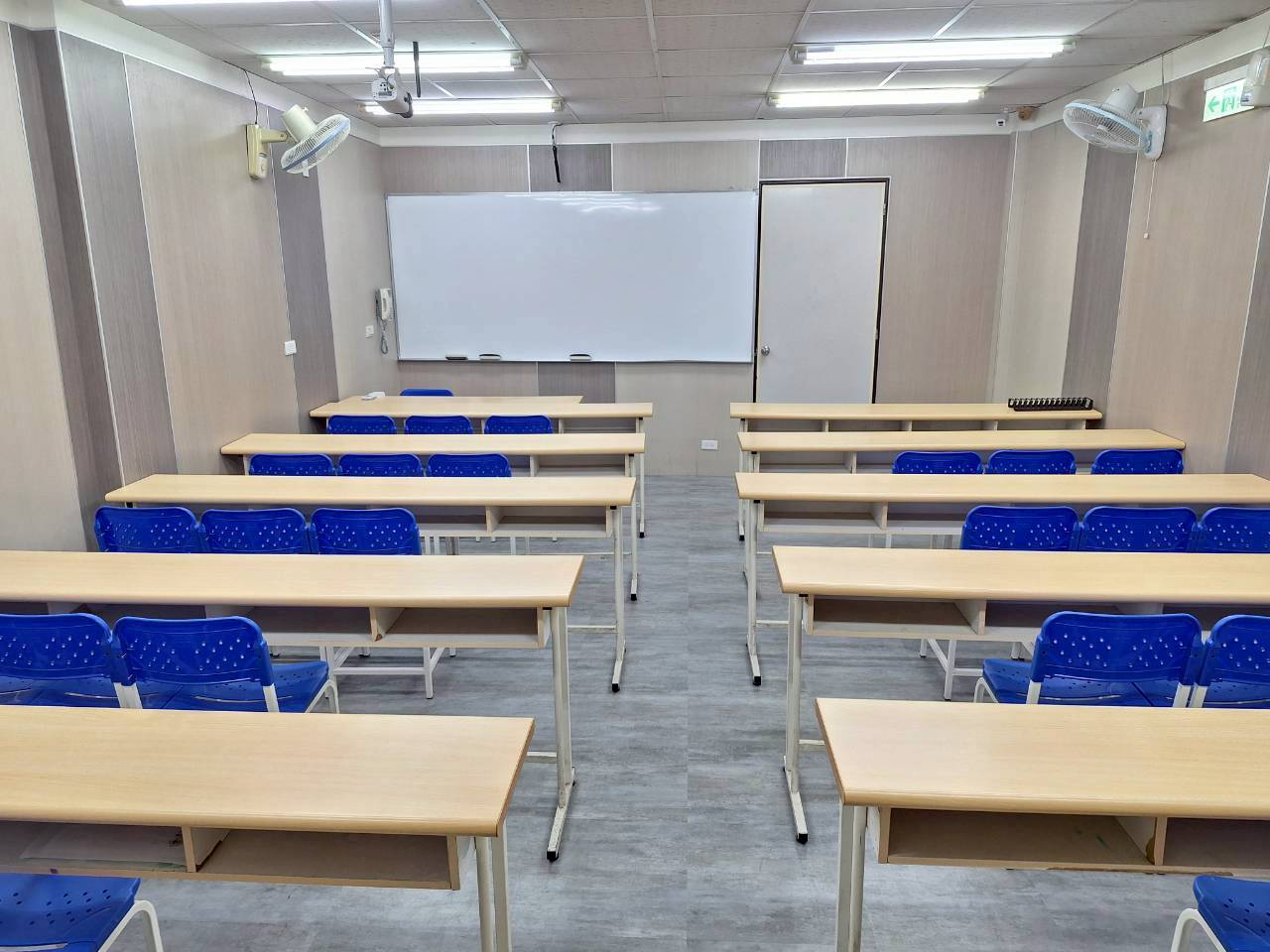 LINE_ALBUM_2025923_250923_9