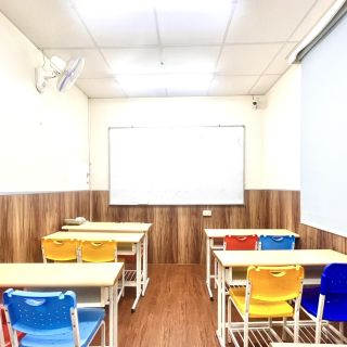 ALL_fac_classroom_25L31_cbUoBCWUeY