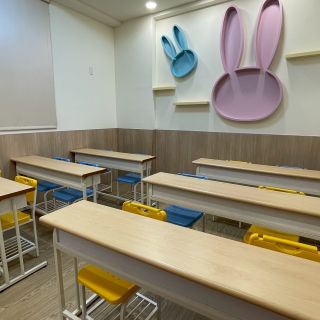 ALL_fac_classroom_25L31_uIFlUZknoX